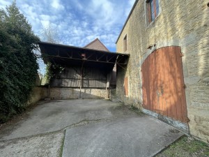 A VENDRE BÂTIMENT ANCIEN A RENOVER BEAUNE CENTRE