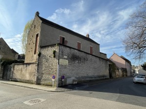 A VENDRE BÂTIMENT ANCIEN A RENOVER BEAUNE CENTRE