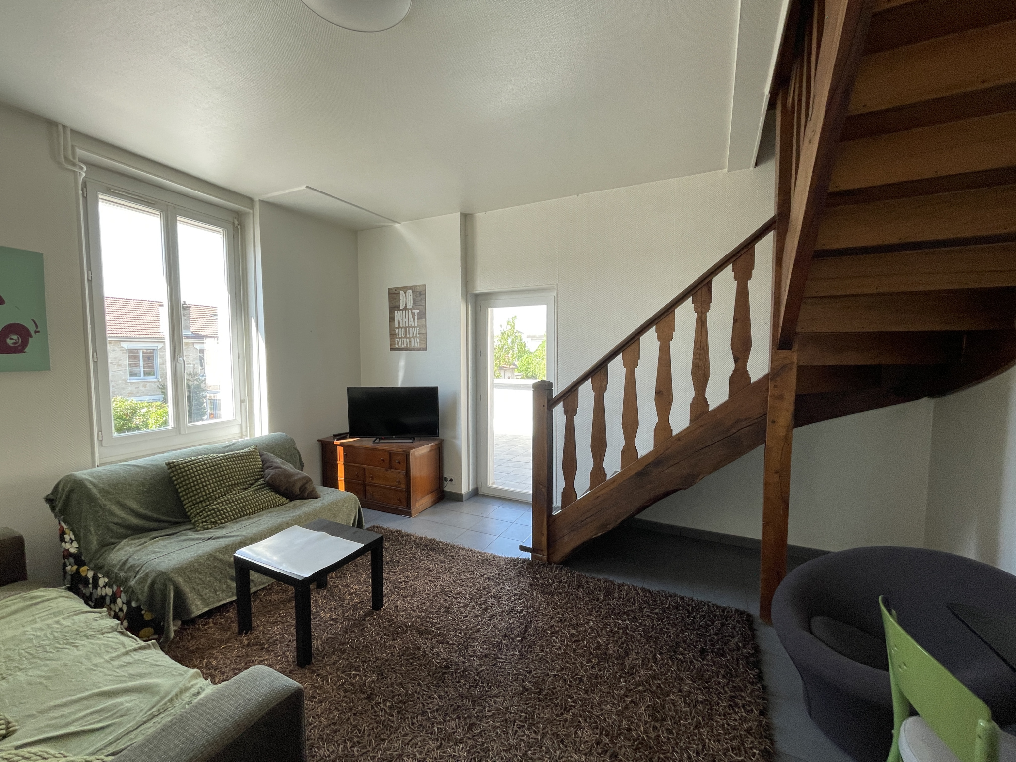A VENDRE APPARTEMENT TYPE 6 DIJON MONTMUZARD 