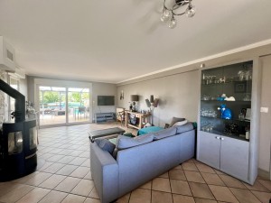 À VENDRE DIJON SAINT-APOLLINAIRE, MAISON TYPE 6 DE 150M2.