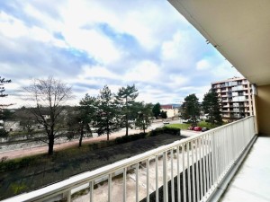 À VENDRE BEAUNE APPARTEMENT T5 DE 92m2