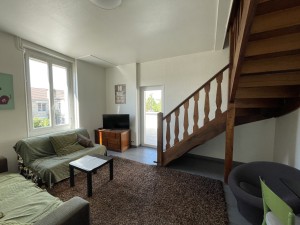 A VENDRE APPARTEMENT TYPE 6 DIJON MONTMUZARD 