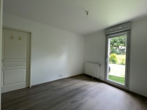 A VENDRE TYPE 2 AVEC JARDIN  DIJON MONTAGNE STE ANNE 
