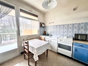À VENDRE BEAUNE APPARTEMENT T5 DE 92m2