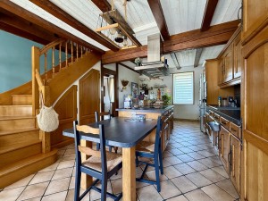 A VENDRE LONGECOURT EN PLAINE (20 MN DIJON EST), belle propr