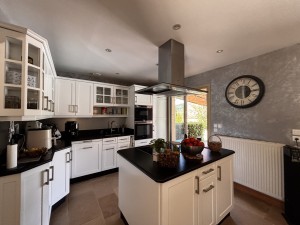 A VENDRE JOLIE MAISON TYPE 5 MESSANGES 10MN  HAUTES COTES DE