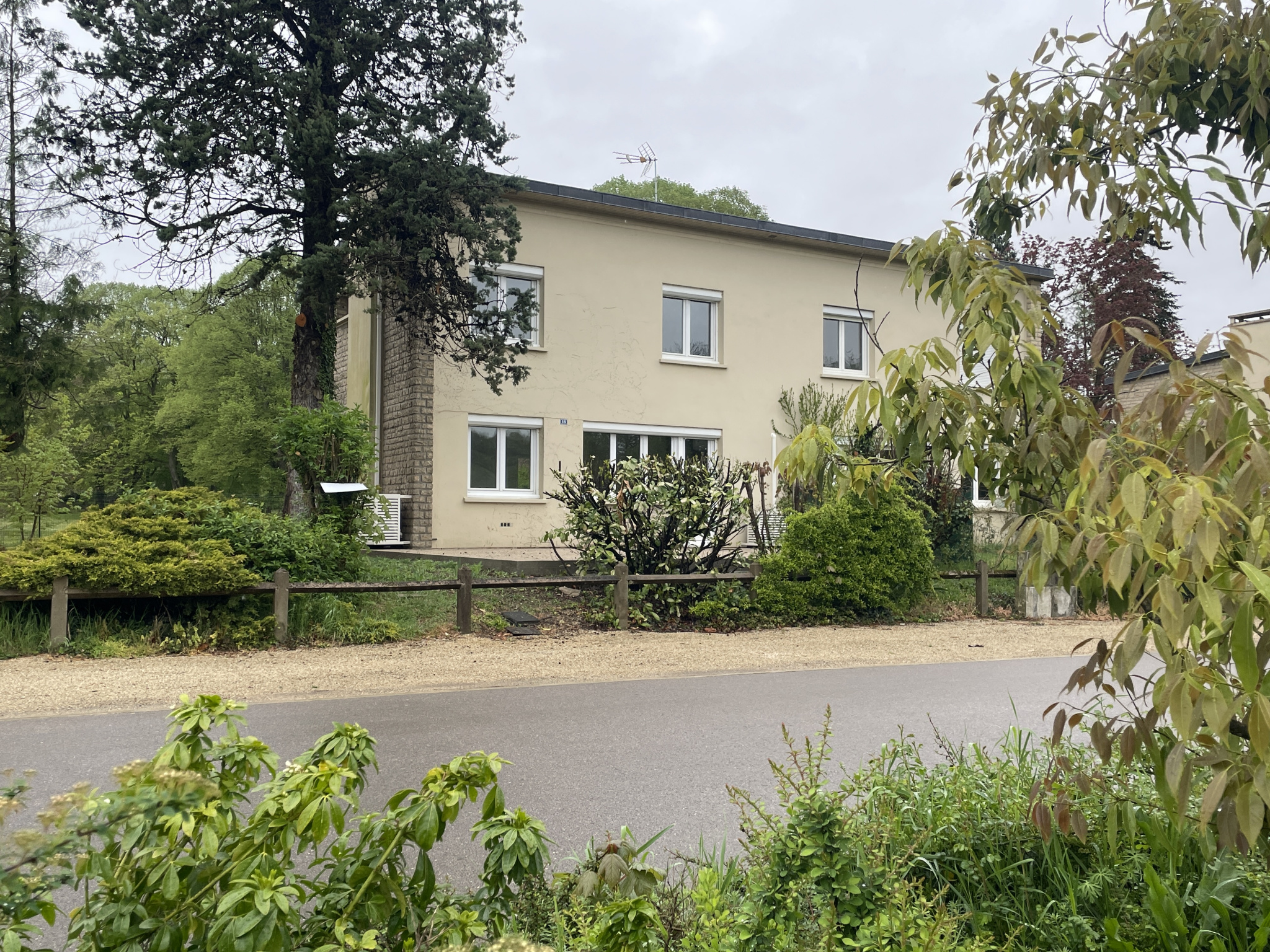 A VENDRE MAISON TYPE 4 SANTENAY 