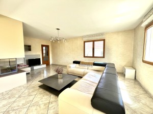 A VENDRE - TALANT 'CHIVALIÈRES » (DIJON NORD) MAISON TYPE 7 