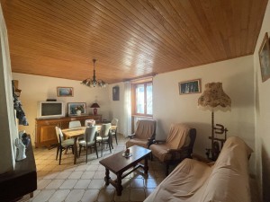 A VENDRE MAISON ANCIENNE TYPE 4/5 FIXIN COTE DES VINS