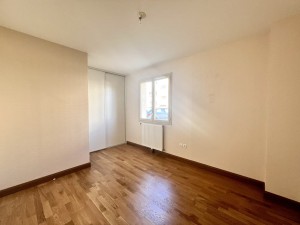 APPARTEMENT T2 EN REZ DE JARDIN - FONTAINE-LES-DIJON