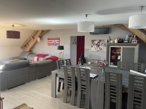 A VENDRE à VILLEBICHOT -  DIJON SUD - belle maison de villag