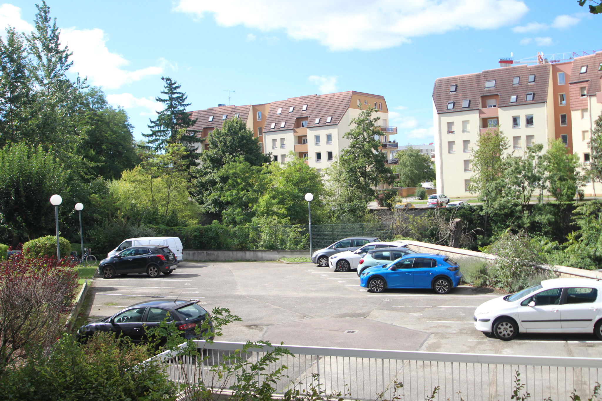 DIJON GRAND TYPE 4 CITÉ GASTRONOMIQUE ET PORT DU CANAL.