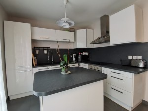  A vendre - Chevigny-Saint-Sauveur - Maison T 6 avec jardin.