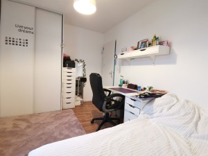  A vendre - Chevigny-Saint-Sauveur - Maison T 6 avec jardin.