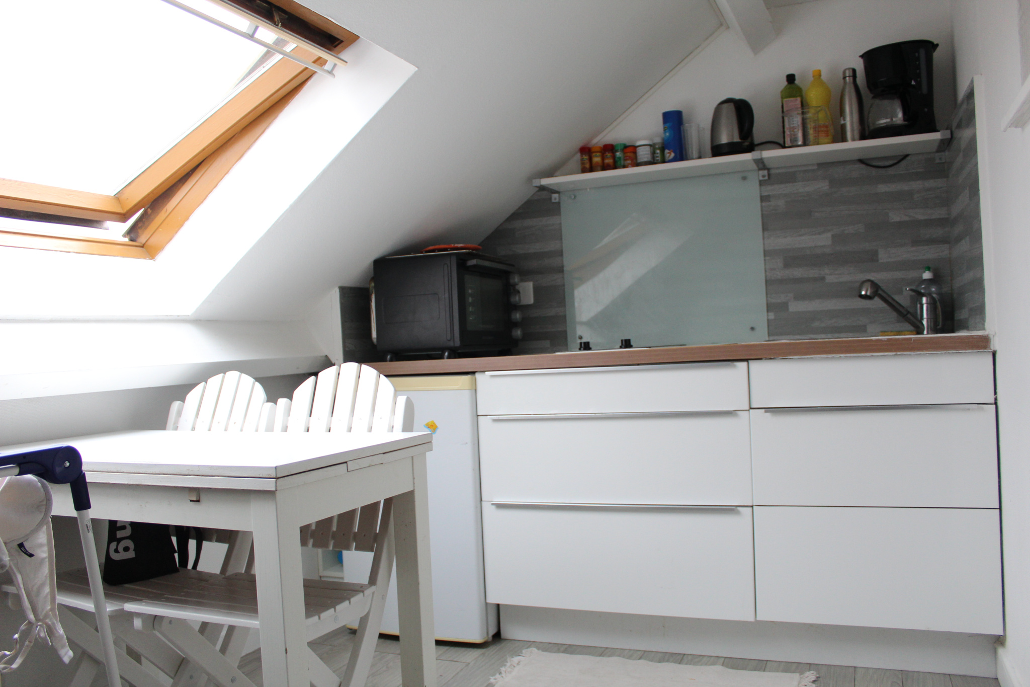 A VENDRE STUDIO Prox Cité Gastronomique - Port du Canal