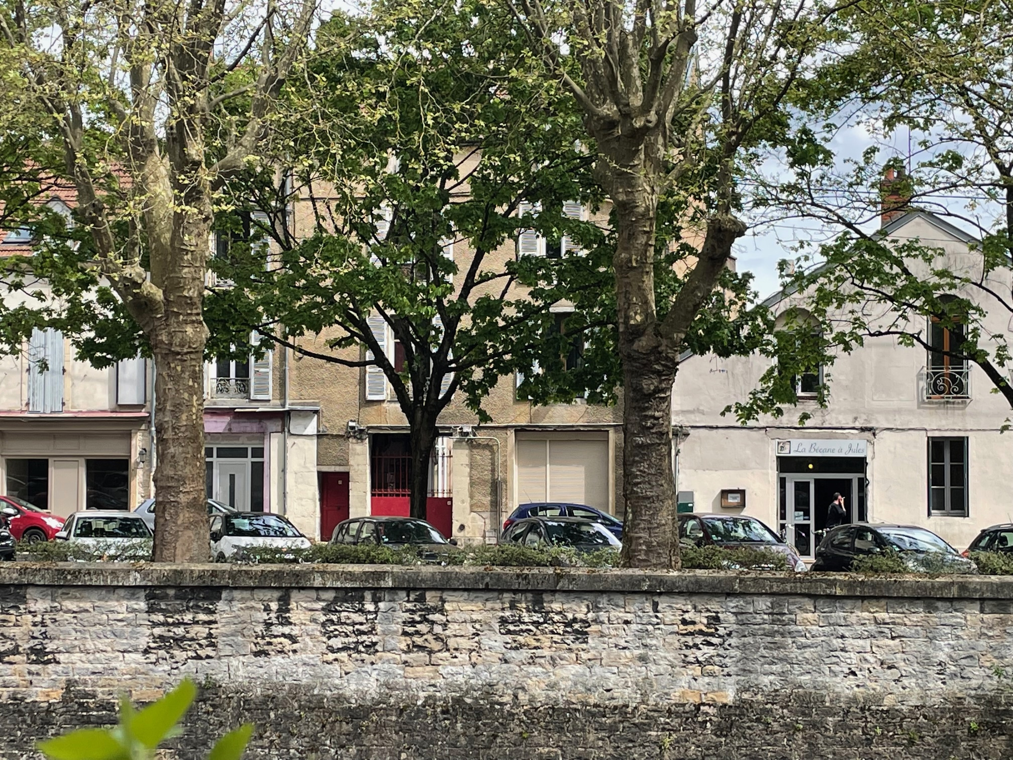 A VENDRE APPARTEMENT T2 DIJON PLACE DU 1ER MAI