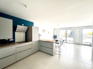 A VENDRE APPARTEMENT T4 DIJON SUD QUARTIER BOURROCHES