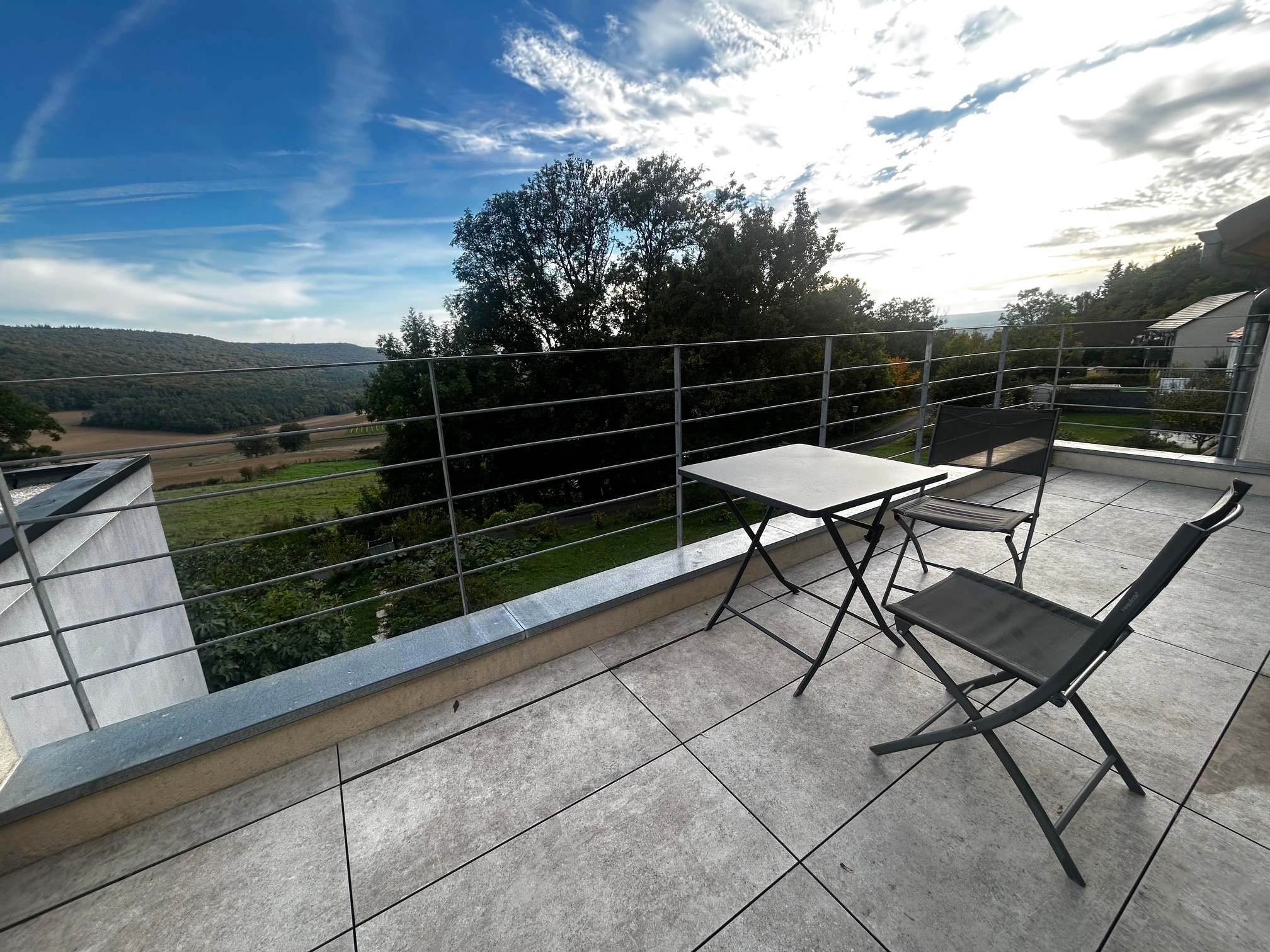 A VENDRE - Maison avec studio indépendant à Reulle-Vergy (Ha