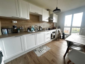 A VENDRE - Appartement T4 lumineux avec balcons DIJON - VALE