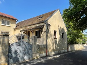 A VENDRE MAISON ANCIENNE TYPE 4/5 FIXIN COTE DES VINS