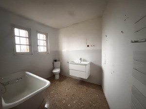 A VENDRE MAISON A RENOVER MESSIGNY ET VANTOUX 10 MN DIJON N