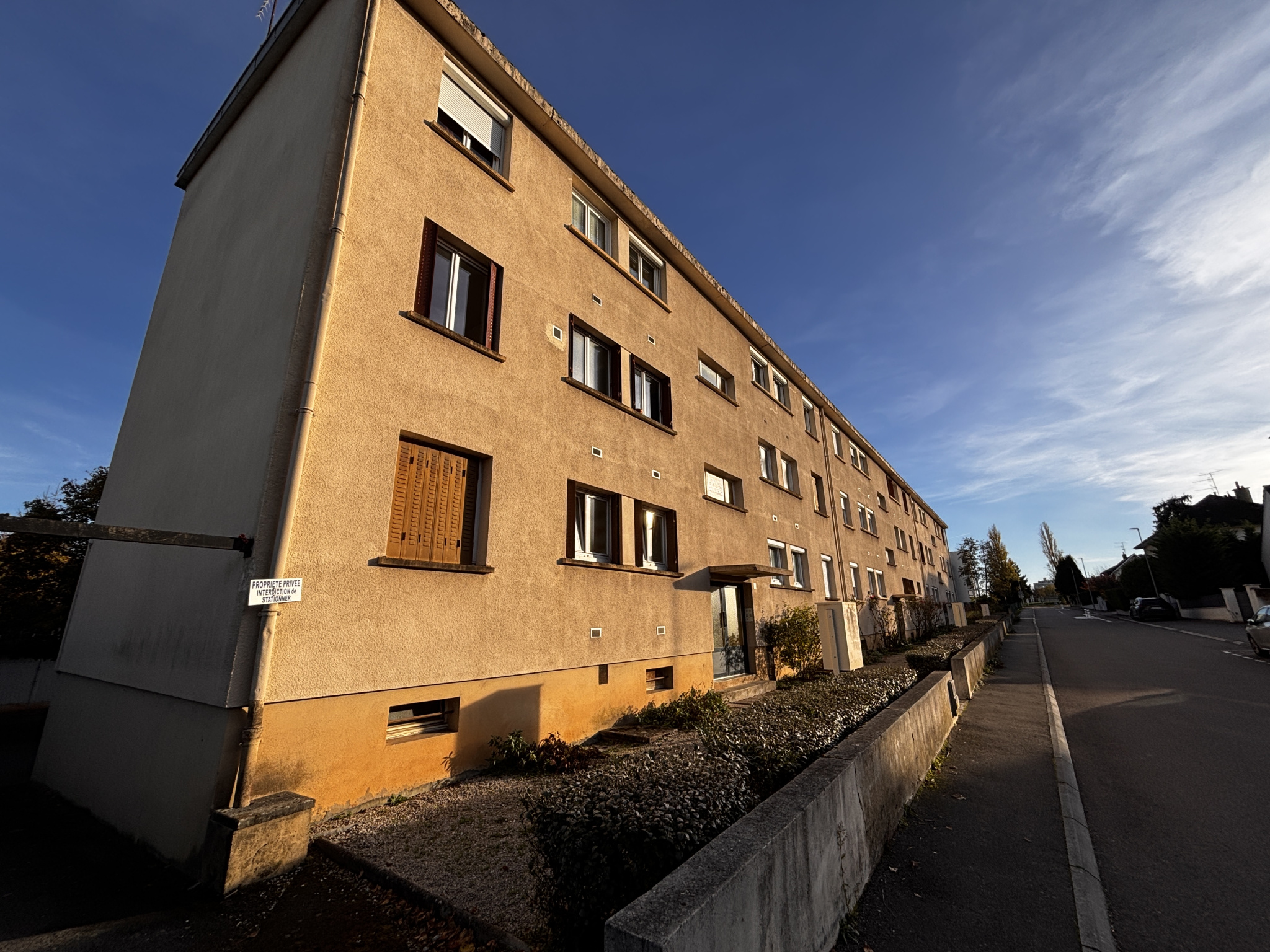 A VENDRE TYPE 3 FONTAINE LES DIJON 