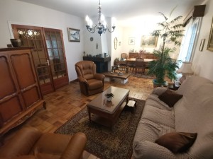  A VENDRE - Varois-et-chaignot - (5 min Dijon Est)  Maison T
