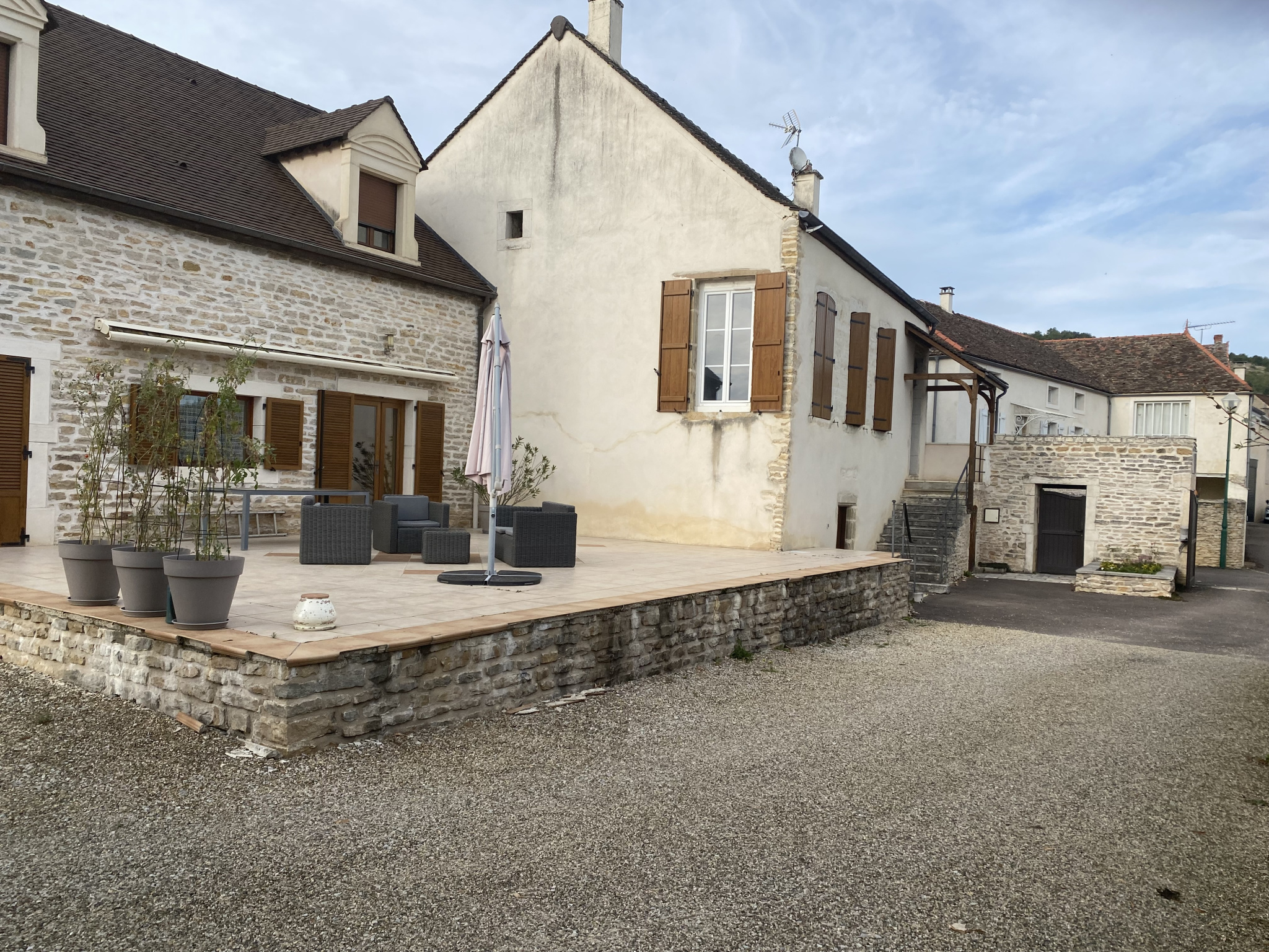 A VENDRE à SANTENAY (Proximité BEAUNE) Village de la côte de