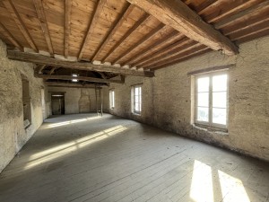 A VENDRE BÂTIMENT ANCIEN A RENOVER BEAUNE CENTRE