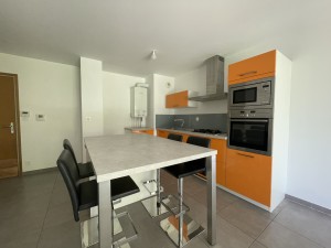 A VENDRE TYPE 2 AVEC JARDIN  DIJON MONTAGNE STE ANNE 