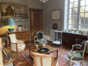 A VENDRE MAISON DE PRESTIGE CENTRE VILLE HISTORIQUE D'AUTUN.