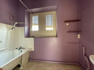 APPARTEMENT TYPE 4 DE 54M2 AVEC JARDIN  NUITS SAINT GEORGES 