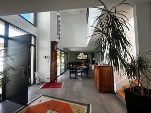 A VENDRE DIJON Carrières Bacquin (Prox Gare), superbe maison