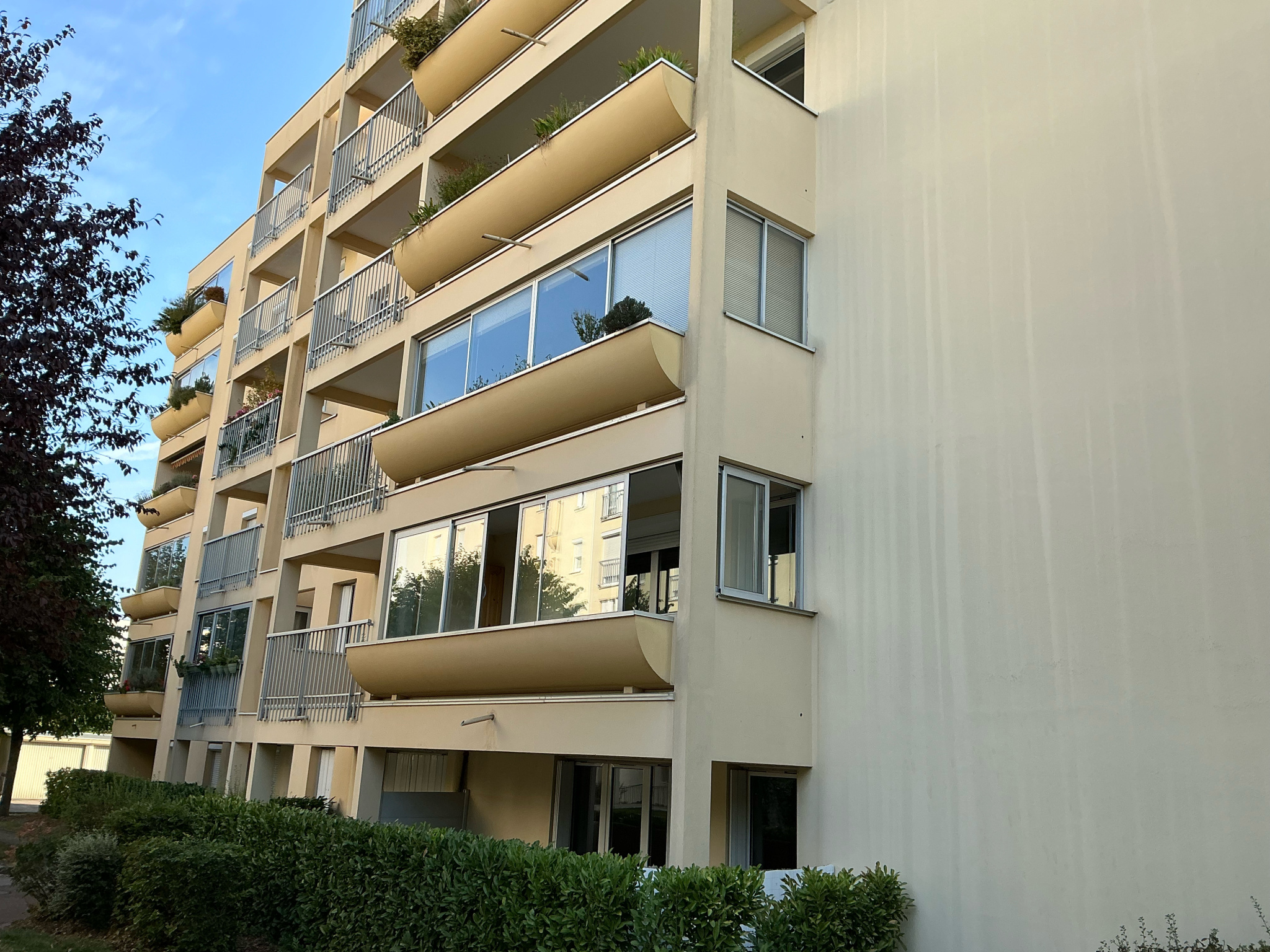 APPARTEMENT T2 en rez de jardin - DIJON Bourroches-Larrey