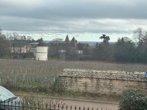 A VENDRE COUCHEY (15 mn DIJON SUD Côte des Vins) maison indé