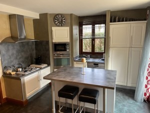 A VENDRE MAISON T6 AUTUN