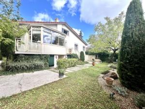 A VENDRE MAISON T8 BEAUNE PROCHE CENTRE VILLE