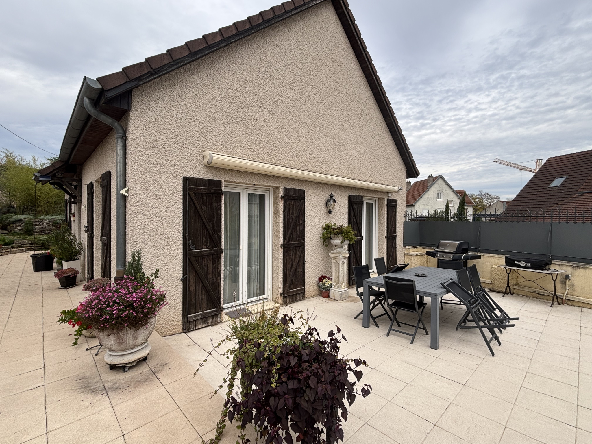 A VENDRE DIJON 'Perrières' (Proximité Gare et centre ville),