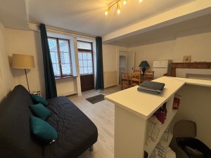 A VENDRE BROCHON (Cote des Vins - 15 mn DIJON Sud - 10 mn NU