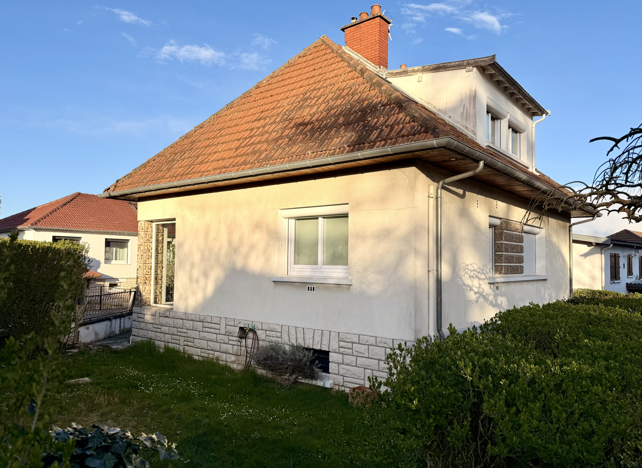 A VENDRE, MAISON 4 CHAMBRES à TALANT
