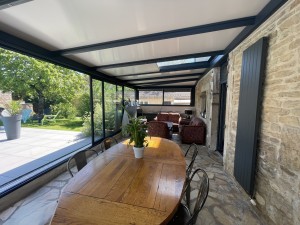 A vendre belle maison en pierres à Savigny-le-Sec. Un vérita