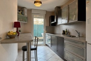 Appartement T3 en rez-de-jardin, quartier Nation