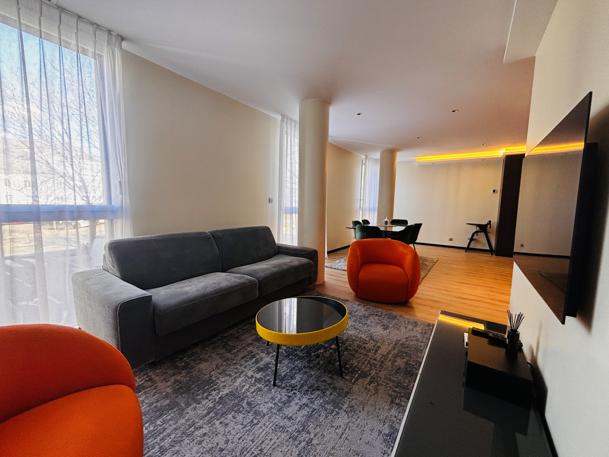 A VENDRE APPARTEMENT TYPE 4 DIJON PLACE ST BENIGNE 