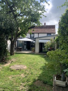 A VENDRE NUITS-SAINT-GEORGES maison de charme en pierres de 