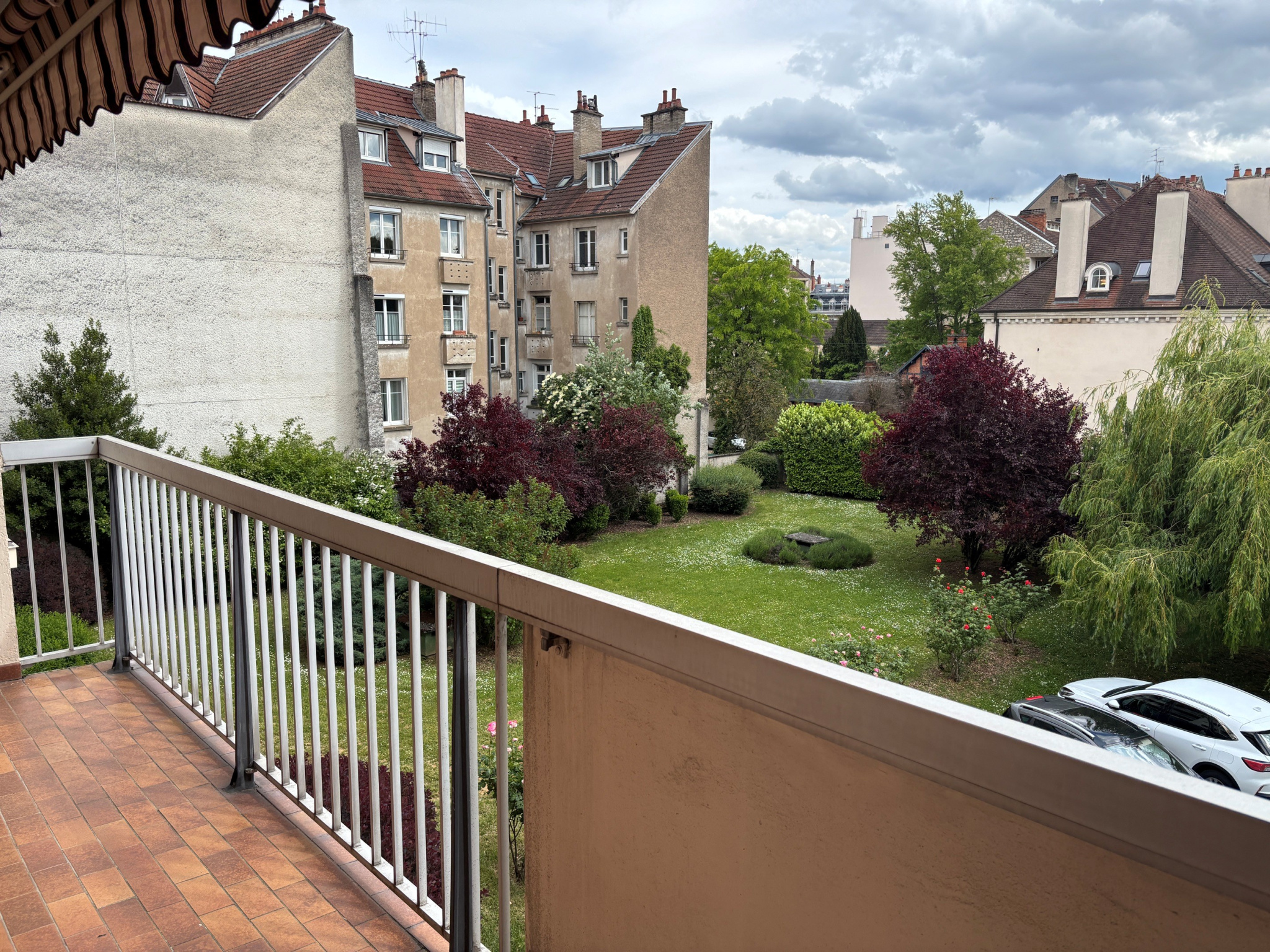 A VENDRE DIJON CELLERIER (proximité Darcy), appartement de