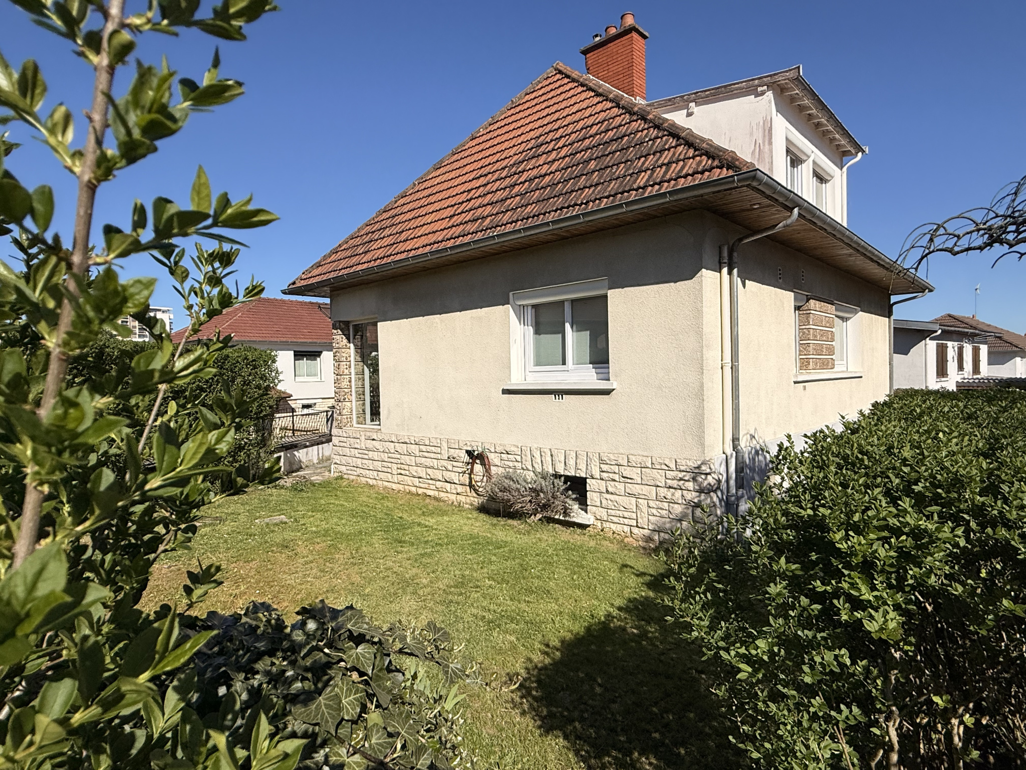 A VENDRE à TALANT MAISON 4 CHAMBRES DE 125M2