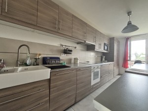 A VENDRE APPARTEMENT TYPE 4 AVEC TERRASSE DIJON Suzon - Jard