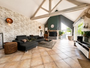 A VENDRE COUCHEY (15 mn DIJON Côte des Vins - Dijon Sud) bel