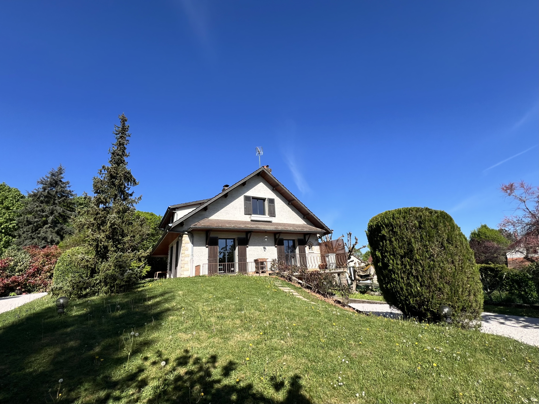 A VENDRE MAISON TALANT (DIJON NORD) de 8 pièces d'environ 19
