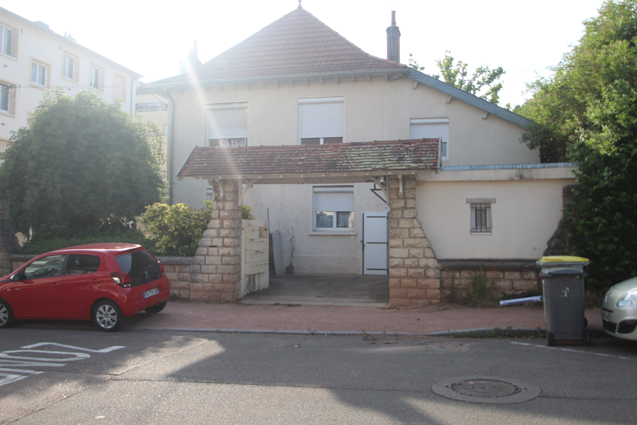 A VENDRE A DIJON QUARTIER FACULTES GRAND TYPE 2 DE 43M2  